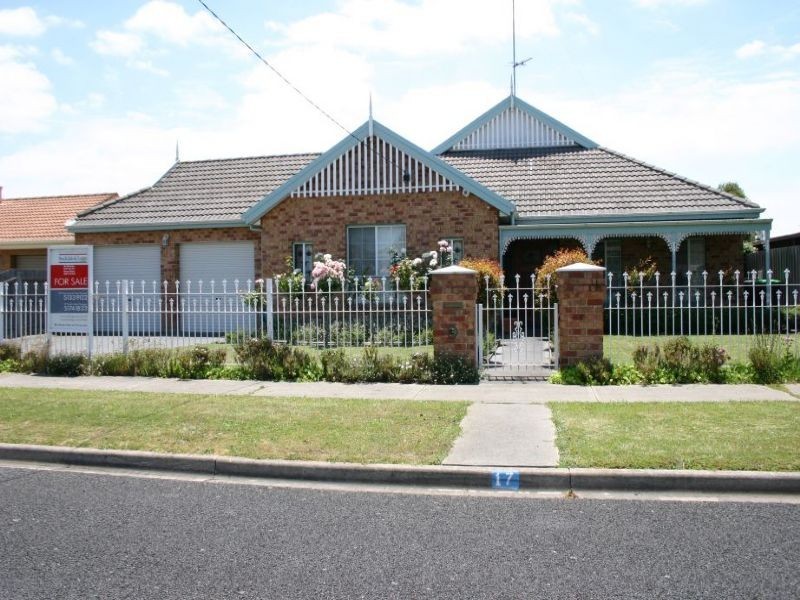 17 Bunyip Court, Morwell VIC 3840