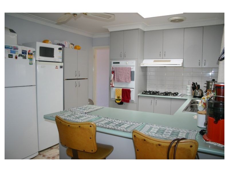 13 Cherry Crescent, Morwell VIC 3840