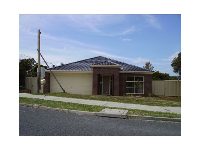 6 McCarthy Street, Churchill VIC 3842