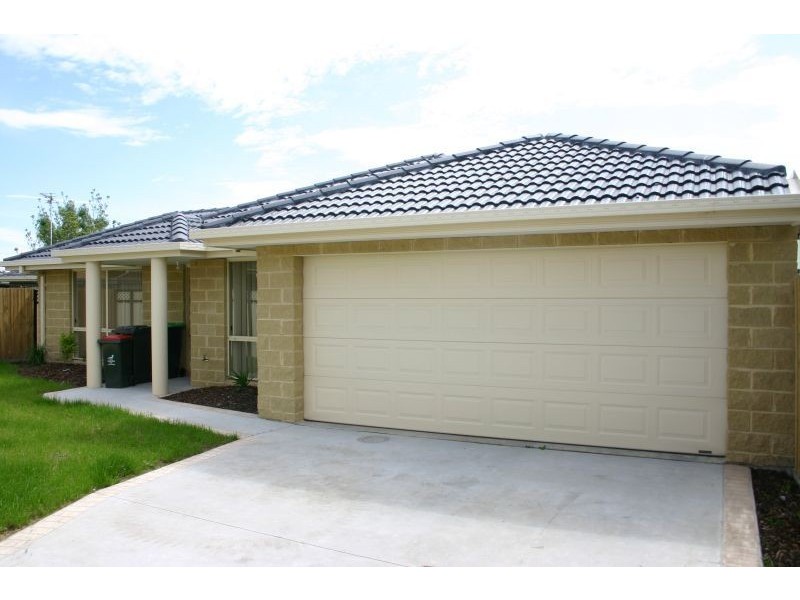 2/47 Gillie Crescent, Morwell VIC 3840