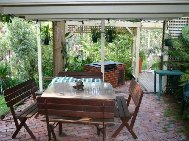 65 Old Jumbuk Road, Jeeralang VIC 3840