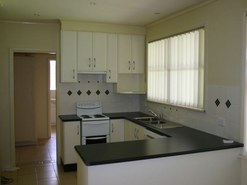 20 Manning Drive, Churchill VIC 3842