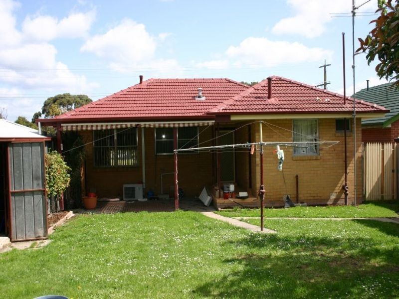 20 Manning Drive, Churchill VIC 3842