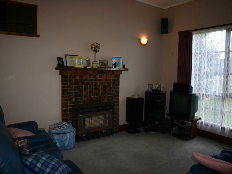 11 Wallace Street, Morwell VIC 3840