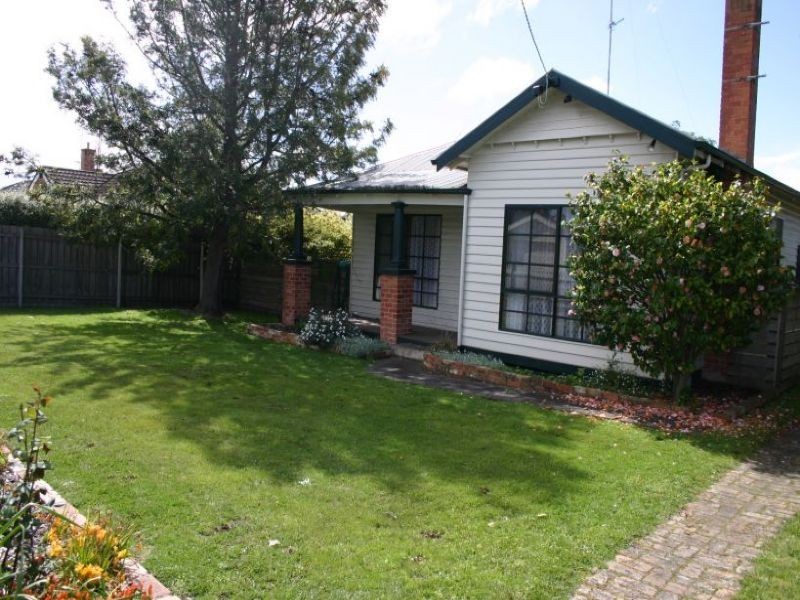 11 Wallace Street, Morwell VIC 3840