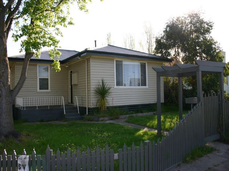 66 Alamein Street, Morwell VIC 3840