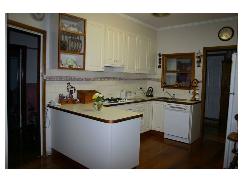 15 Madden Street, Morwell VIC 3840