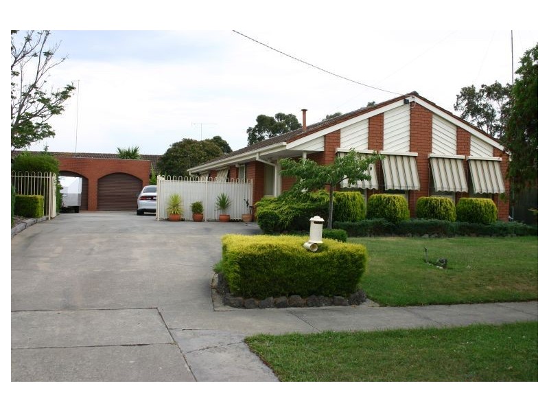 42 Waratah Drive, Morwell VIC 3840