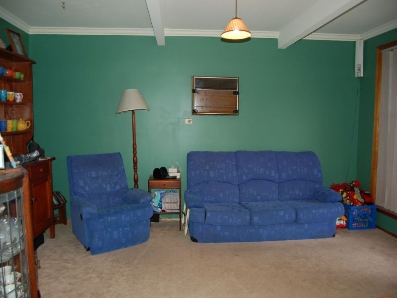 2 McKay Court, Churchill VIC 3842