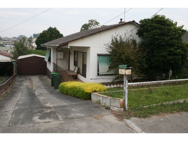 18 Crinigan Road, Morwell VIC 3840