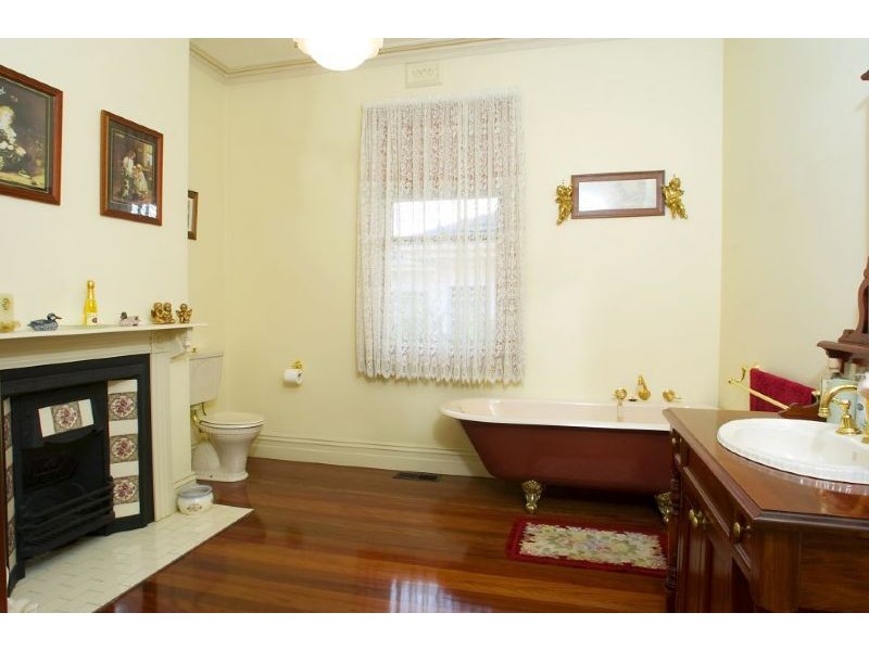 28 Hazelwood Road, Morwell VIC 3840
