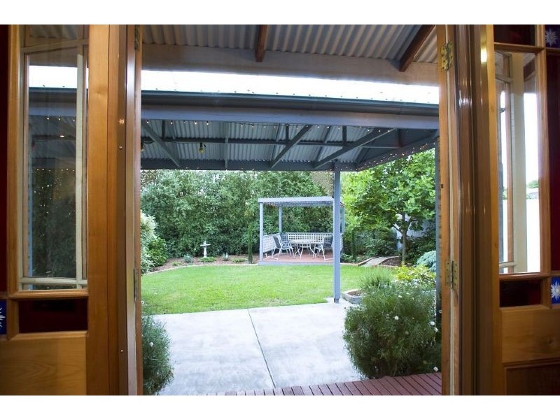 28 Hazelwood Road, Morwell VIC 3840