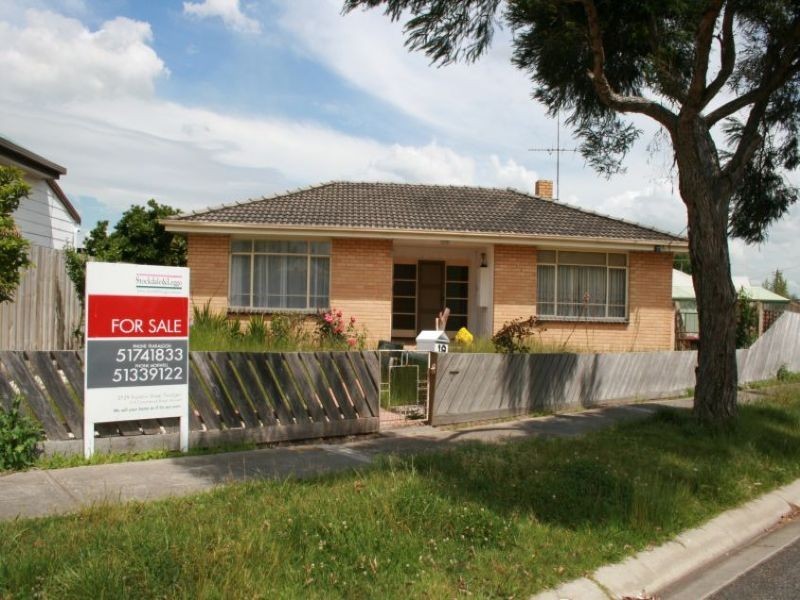 19 Maryvale Crescent, Morwell VIC 3840