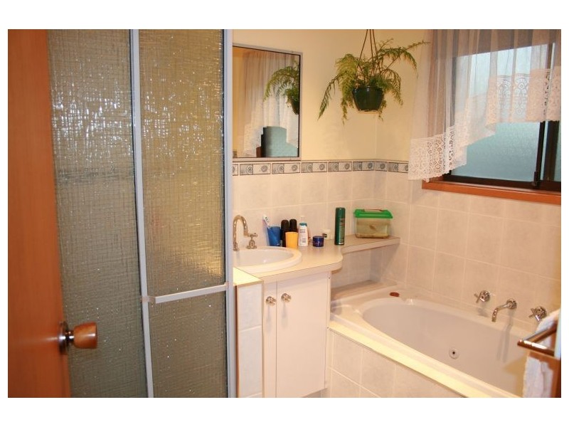 3 Wingan Way, Morwell VIC 3840