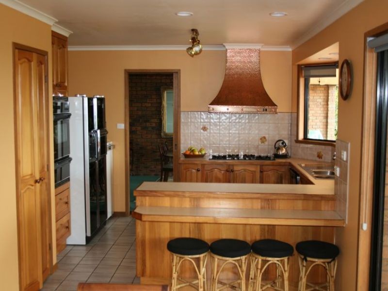 135 Rickards Drive, Churchill VIC 3842