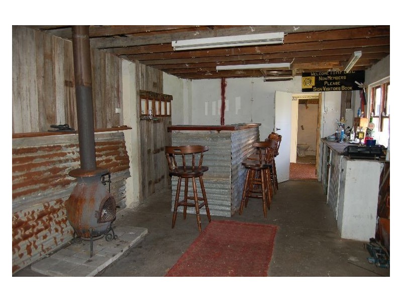 65 Holmes Road, Morwell VIC 3840