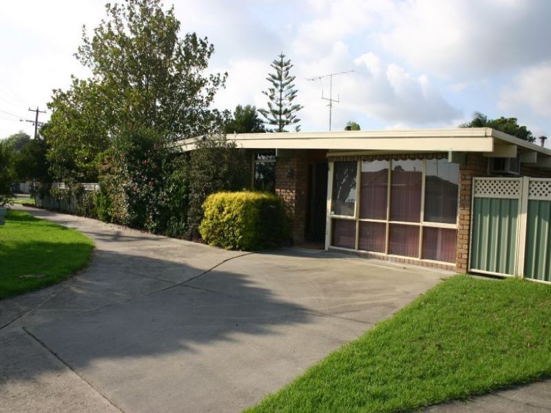 33-35 Chestnut Avenue, Morwell VIC 3840
