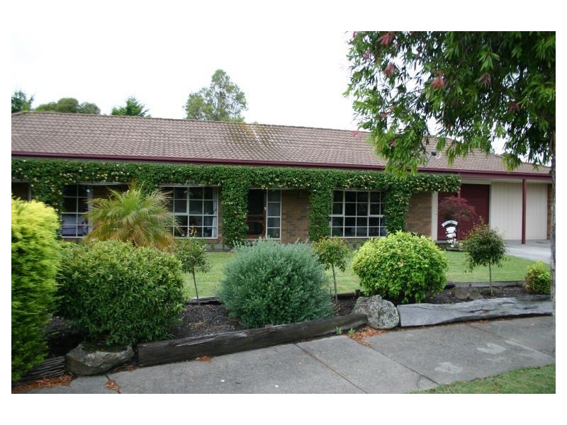 4 Giffard Court, Morwell VIC 3840