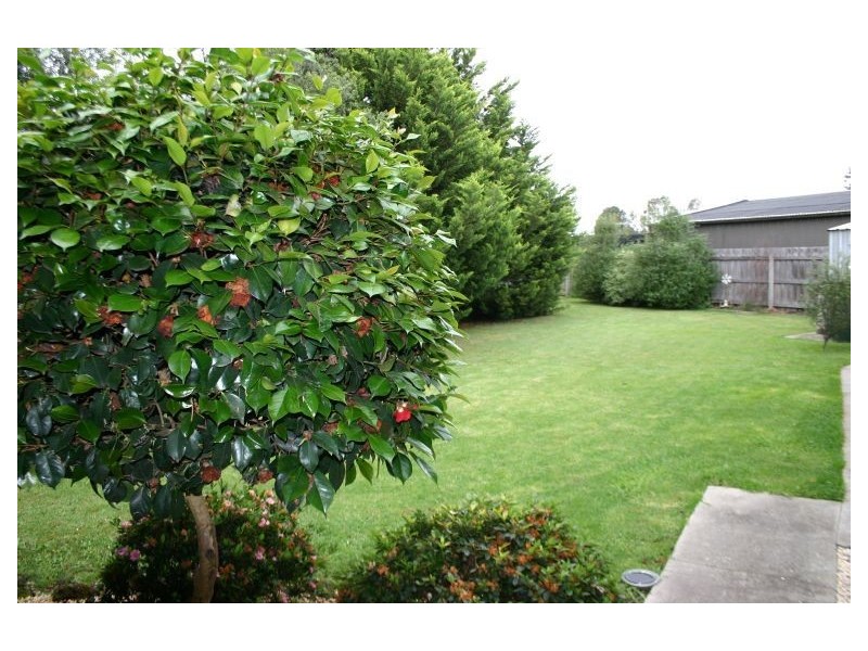 4 Giffard Court, Morwell VIC 3840