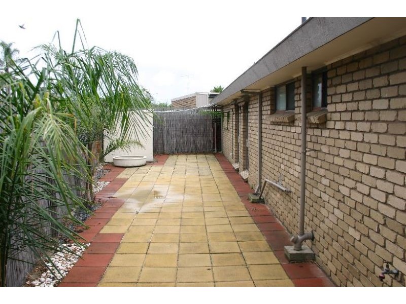 4 Willow Court, Morwell VIC 3840