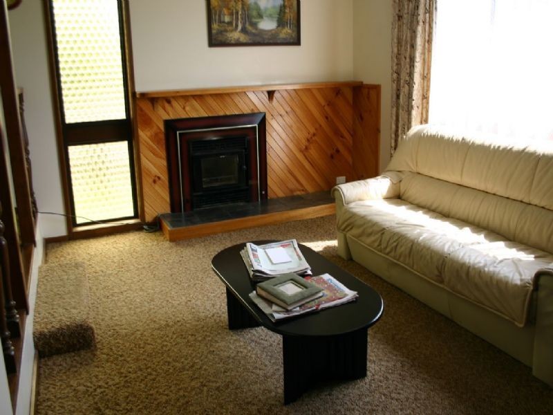 6 Quigley Crescent, Churchill VIC 3842