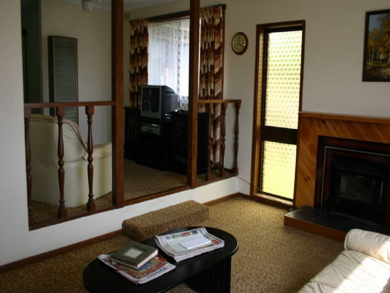 6 Quigley Crescent, Churchill VIC 3842