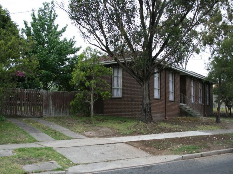 16 Switchback Road, Churchill VIC 3842