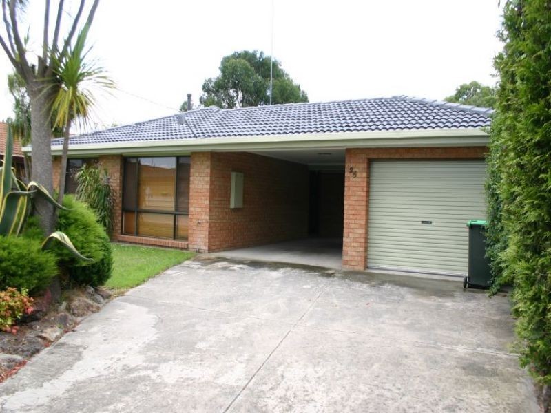 25 Spring Court, Morwell VIC 3840
