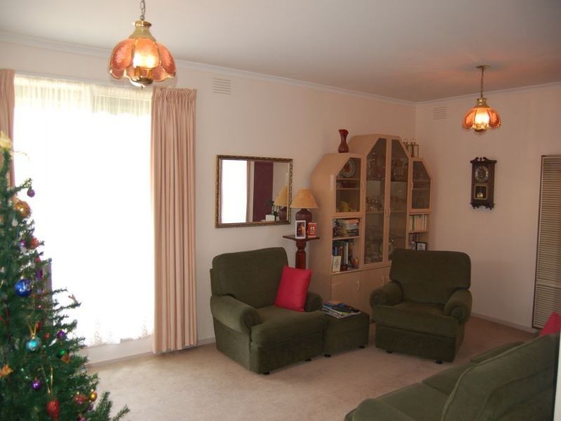 63 Auchterlonie Crescent, Churchill VIC 3842