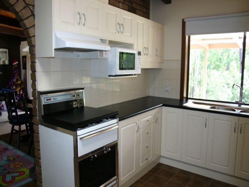 85 Healeys Road, Yinnar South VIC 3869