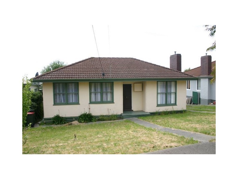 14 Evans Street, Morwell VIC 3840