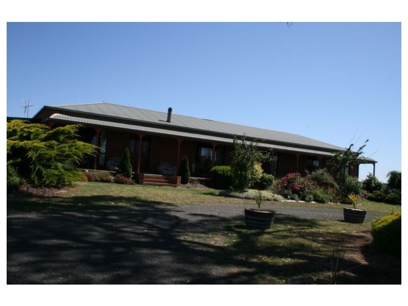 105 Warren Terrace, Hazelwood North VIC 3840