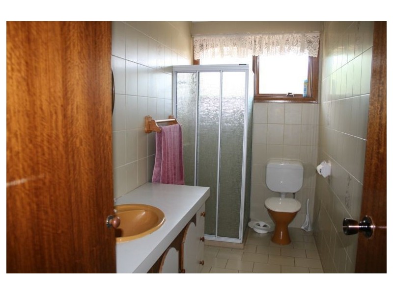 8 Tambo Crescent, Morwell VIC 3840