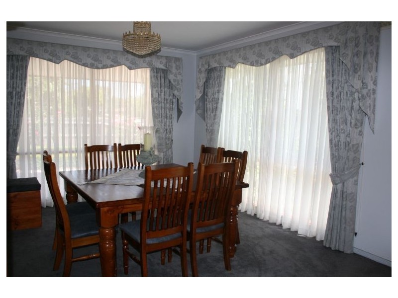 8 Tambo Crescent, Morwell VIC 3840