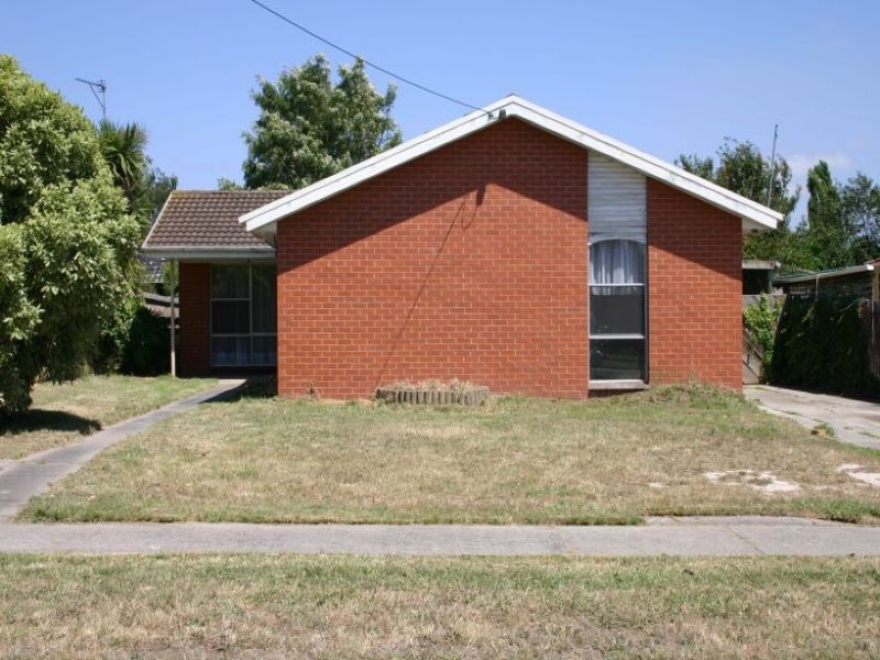 35 Hawthorn Crescent, Churchill VIC 3842