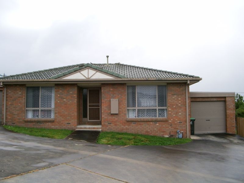 1/1-3 Dunbar Grove, Morwell VIC 3840