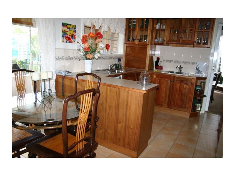 4 Bond Court, Churchill VIC 3842