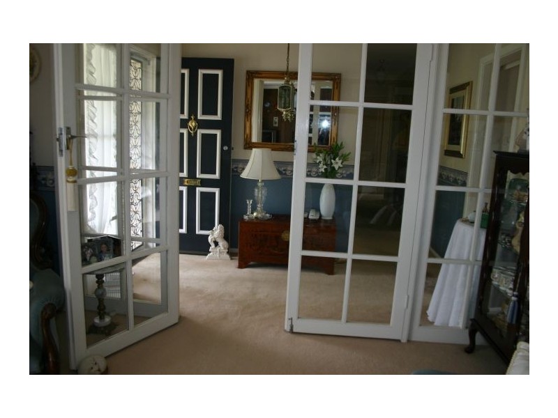 4 Bond Court, Churchill VIC 3842