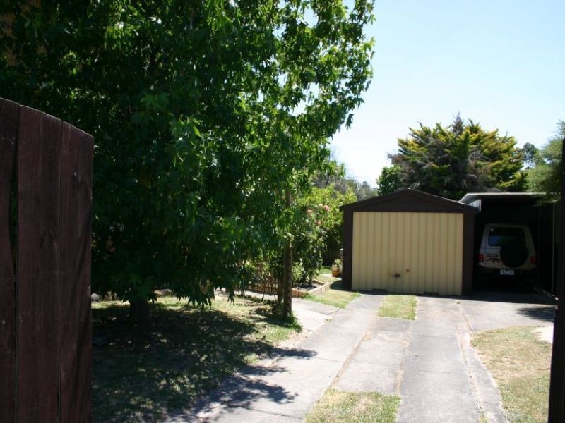 17 Townsend Street, Churchill VIC 3842