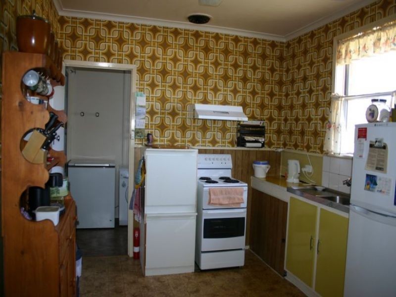 17 Townsend Street, Churchill VIC 3842