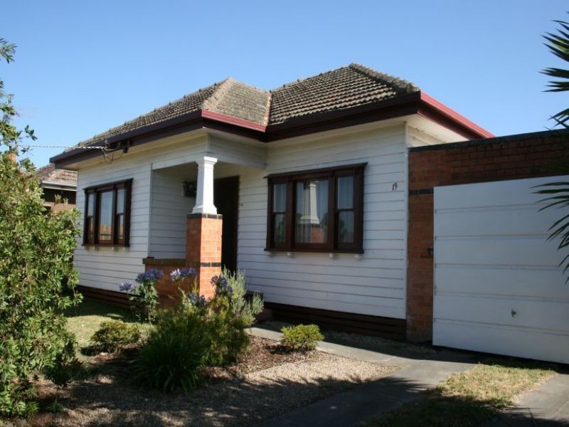 19 Wallace Street, Morwell VIC 3840