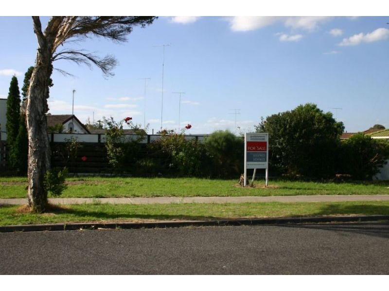 40 Chestnut Avenue, Morwell VIC 3840