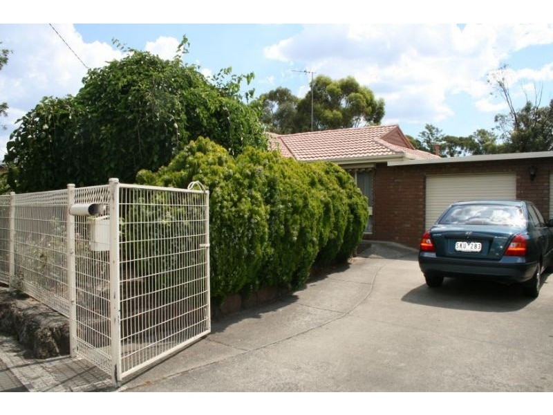 9 Waratah Drive, Morwell VIC 3840