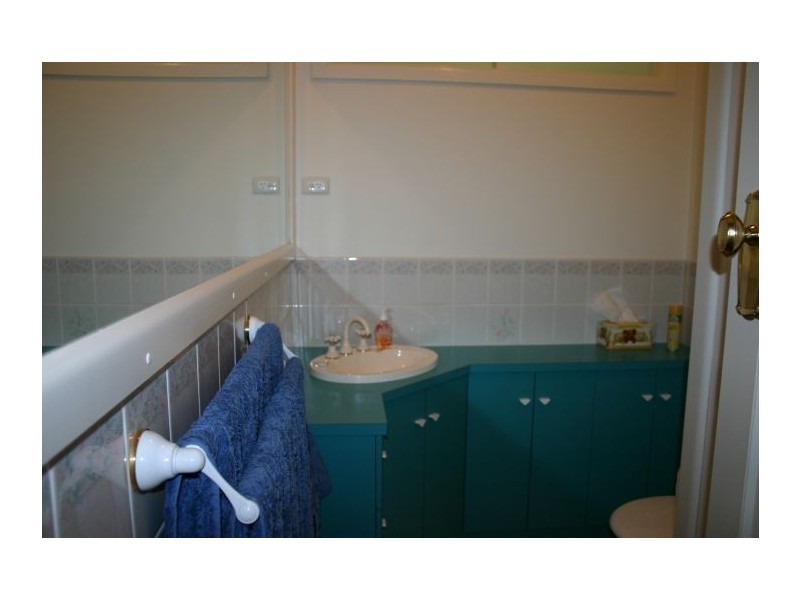 34 Hoyle Street, Morwell VIC 3840