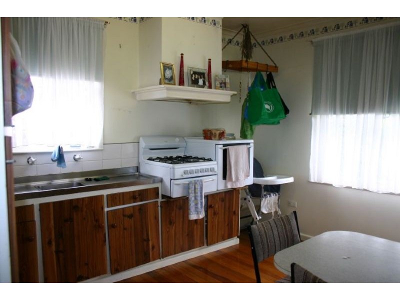 33 Alamein, Morwell VIC 3840