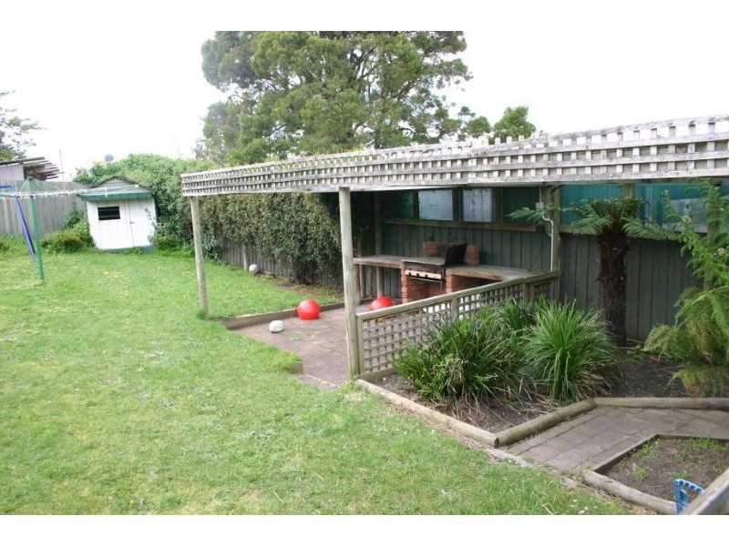 33 Alamein, Morwell VIC 3840