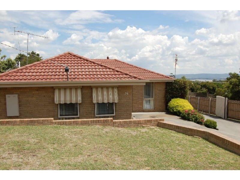 36 Quigley Crescent, Churchill VIC 3842