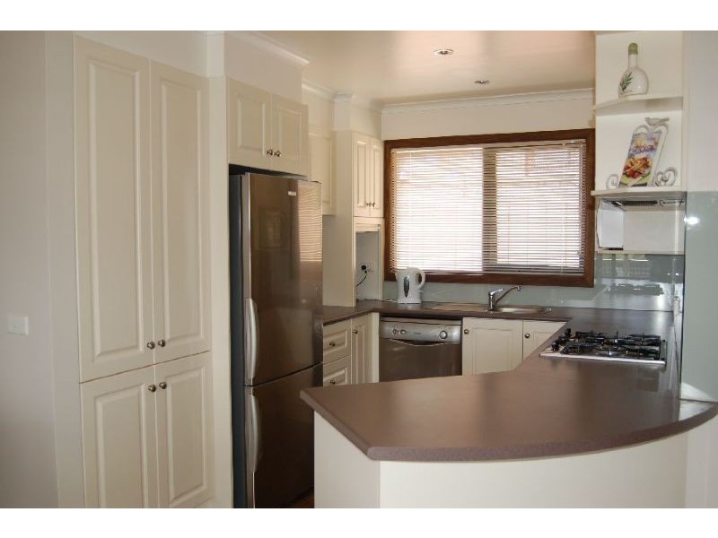 36 Quigley Crescent, Churchill VIC 3842