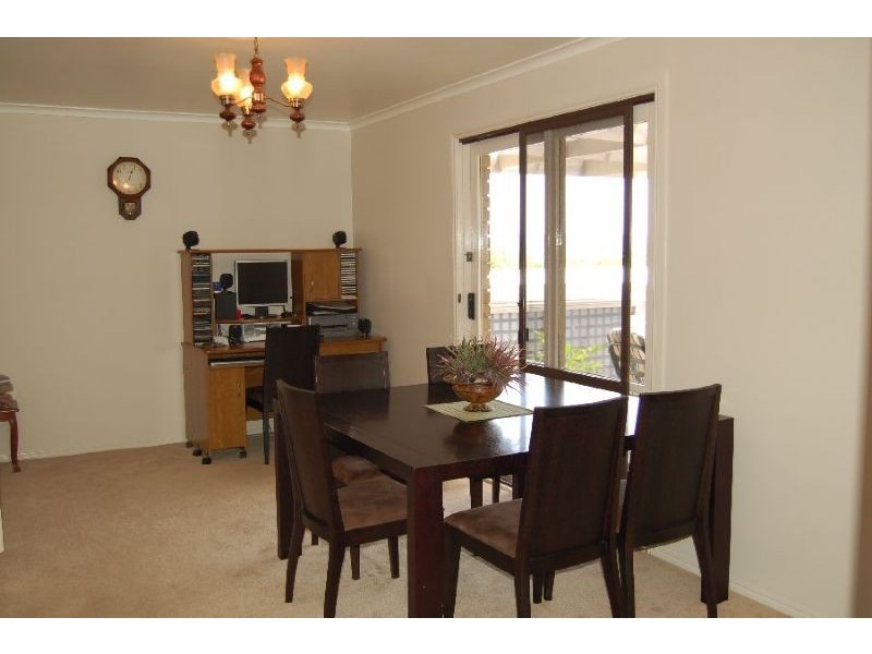 36 Quigley Crescent, Churchill VIC 3842