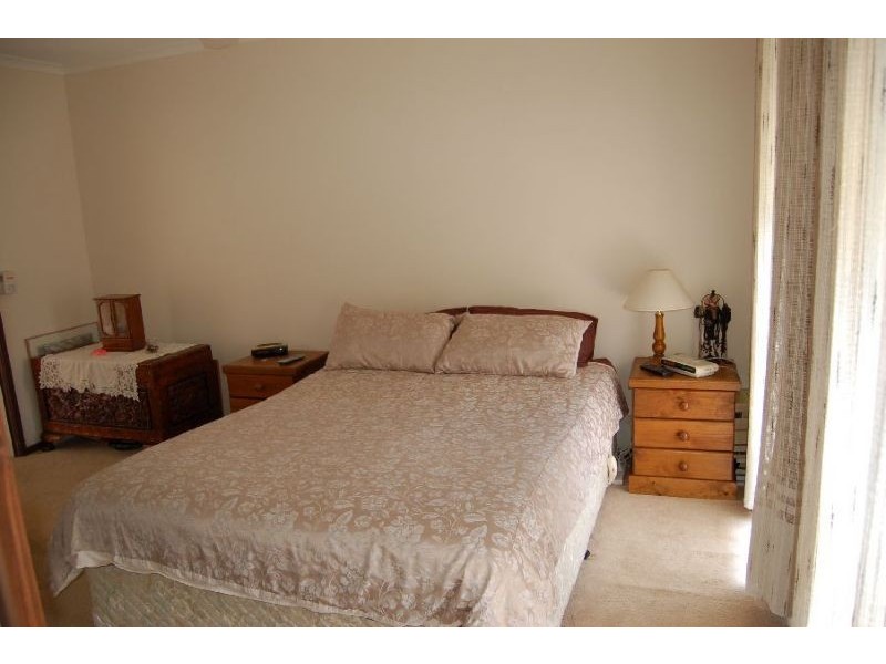 36 Quigley Crescent, Churchill VIC 3842